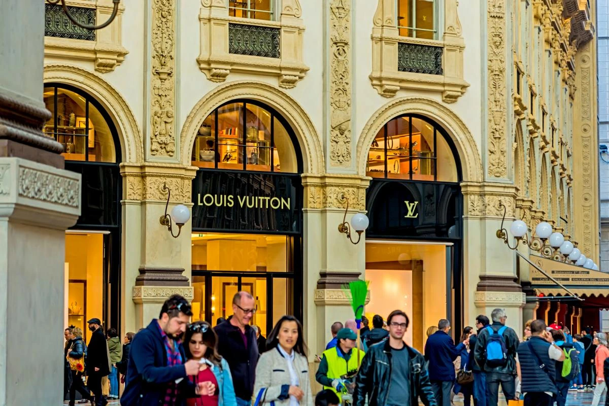 Без Gucci та Louis Vuitton: люксові бренди масово тікають з Близького Сходу
