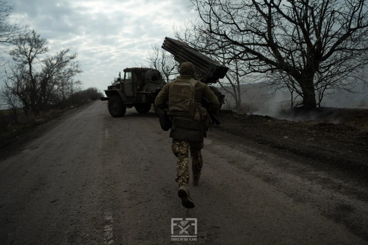 Україна та США розглядають припинення вогню по лінії фронту і подальшу угоду, - The Economist