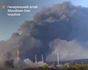 Масштабна атака: Генштаб підтвердив ураження Саратовського НПЗ та аеродрому "Енгельс"