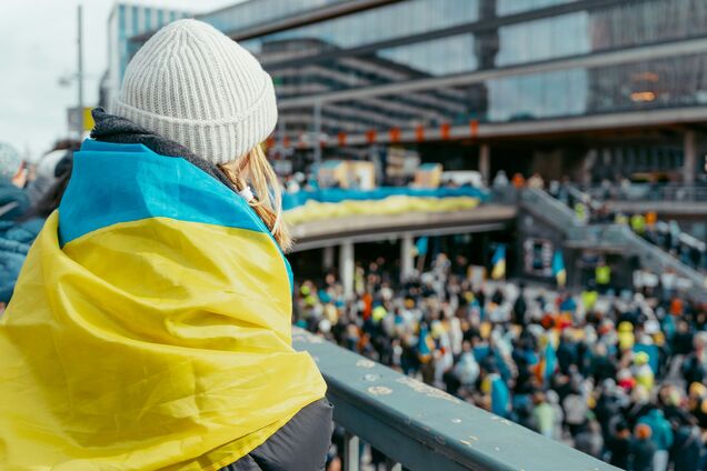 Податкова Польщі візьметься за банківські рахунки українців: до чого готуватися з 1 січня