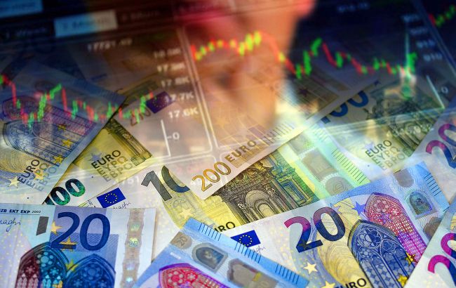 Євро відступає від рекорду: офіційний курс на 3 лютого